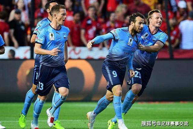 切尔西在转会窗口迎最后冲刺：世界杯球员体检合格，老将即将加盟